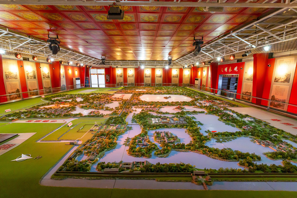             圆明园盛时全景模型