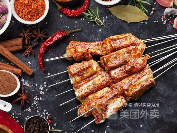 嘎巴冬烤羊排图片