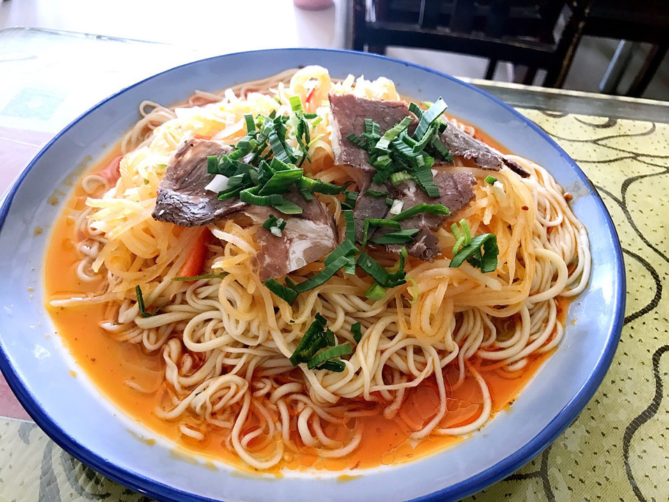          金大碗牛肉面(独山子店)