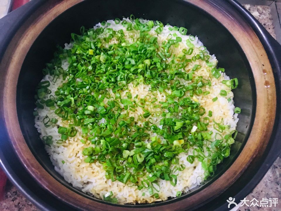 葱油煲仔饭(小)图片