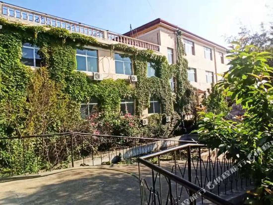 泰安环山路泰山人家