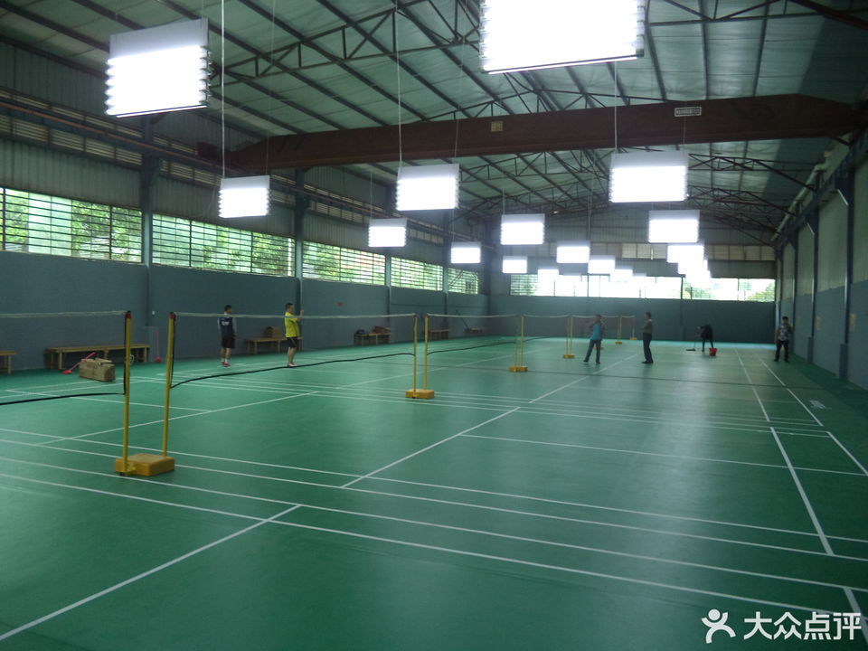 泉州市 > 侨乡体育馆羽毛球馆               