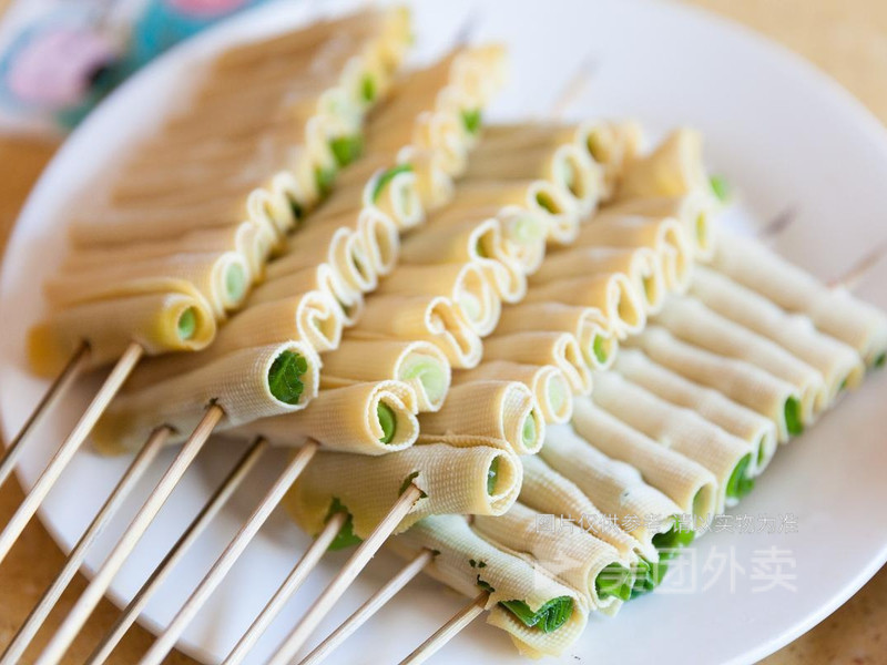 幹豆腐卷生菜圖片