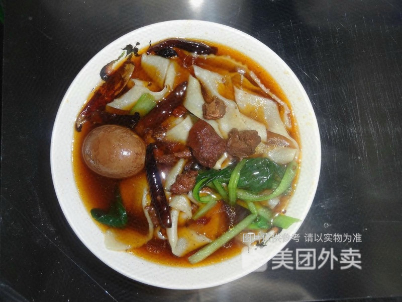 牛肉板面馆：一碗地道风味与现代美食碰撞的火花