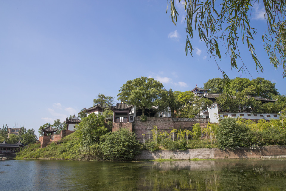 查看黃岡東坡赤壁風景區_360地圖搜索結果列表