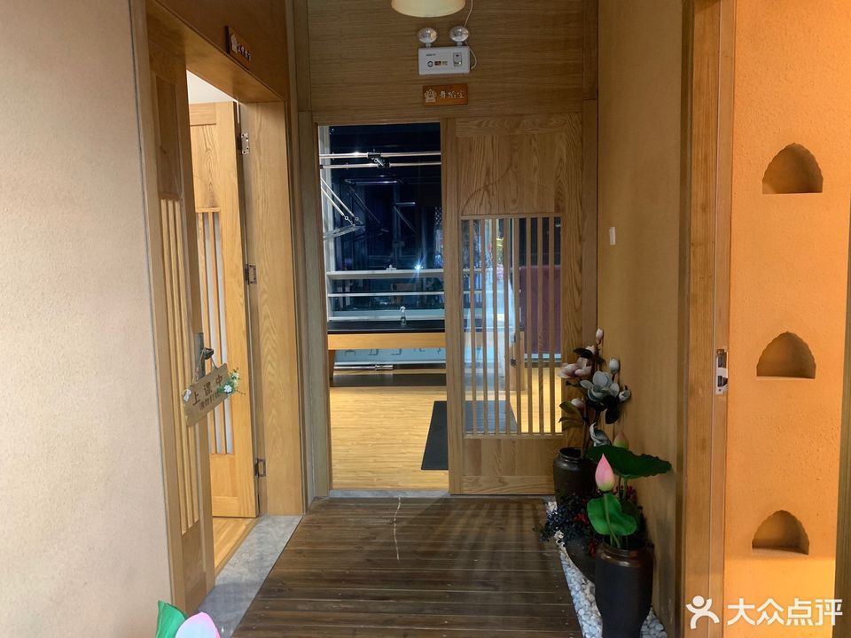 星河world恒温游泳馆