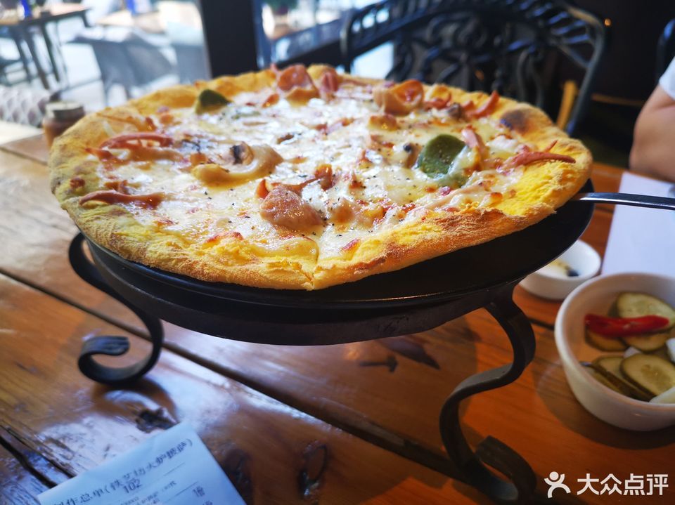 铁艺坊火炉披萨时代奥城店