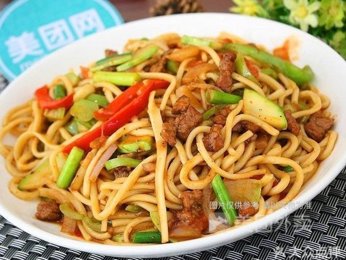 肉丝炒拉条图片