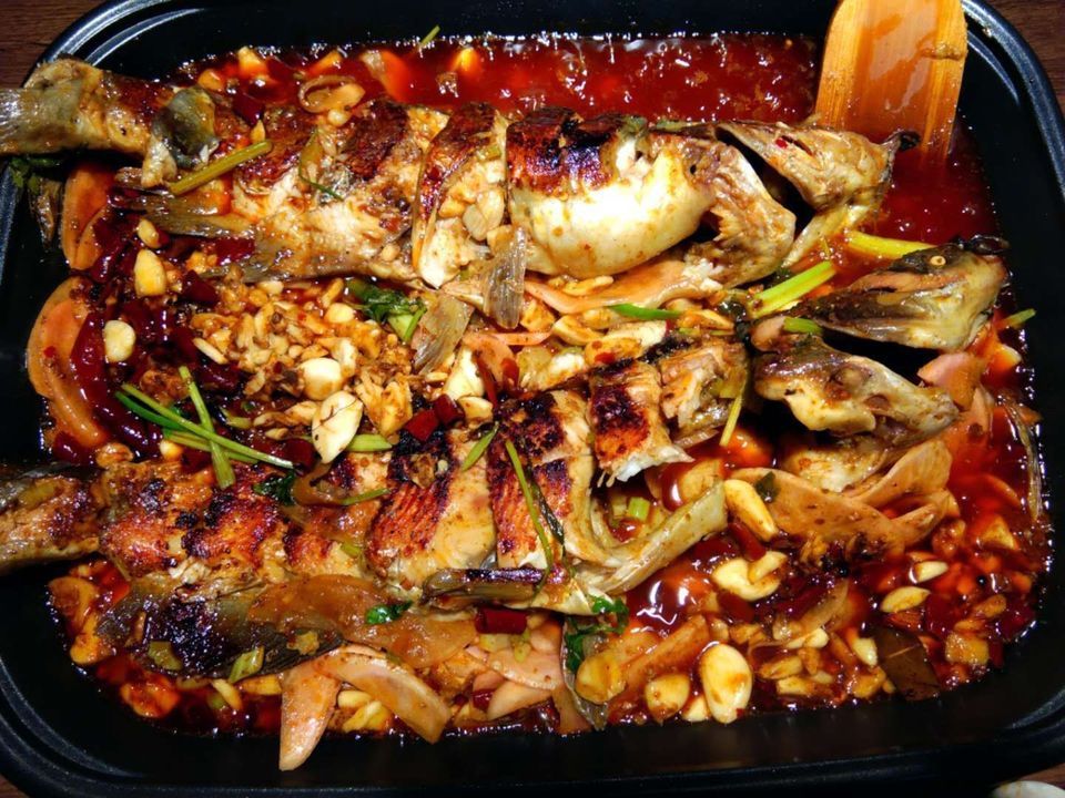 渝宏源巫山纸上烤鱼江华城店