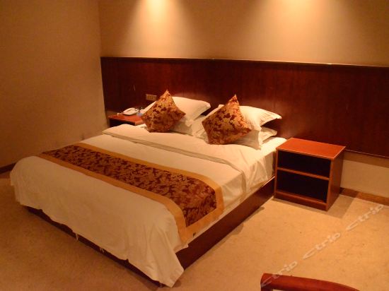 > 最便宜的宾馆