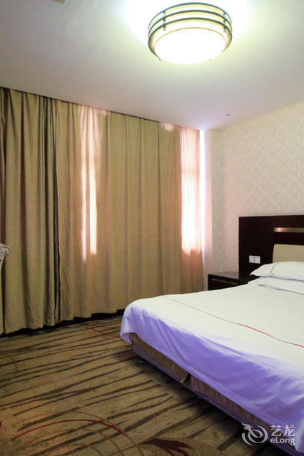 【百岁大酒店】地址,电话,路线,周边设施_360地图