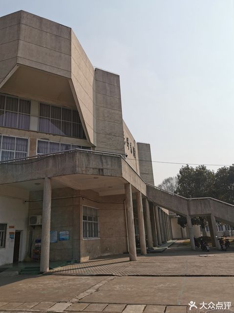 华中科技大学东校区韵苑体育馆