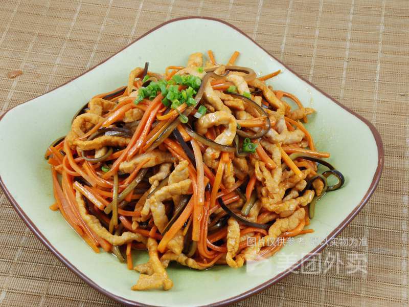 鱼香肉丝饭图片