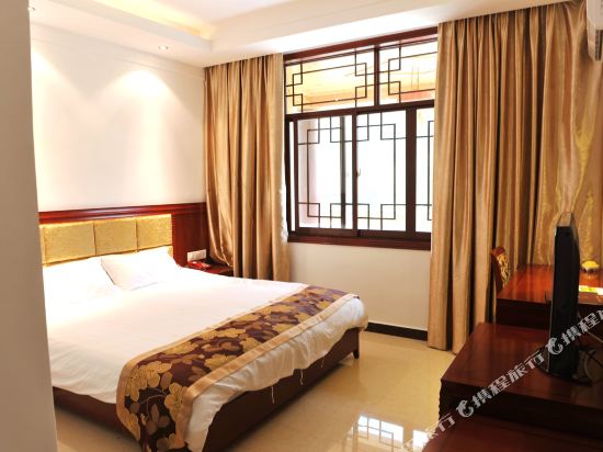 贵阳市 住宿服务 酒店 > 南江大峡谷度假酒店