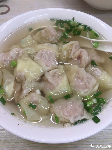 安庆馄饨鲜肉锅贴