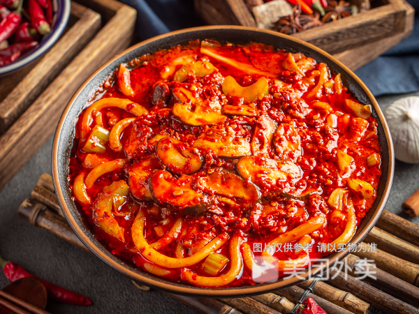 酱香火腿炒米粉图片