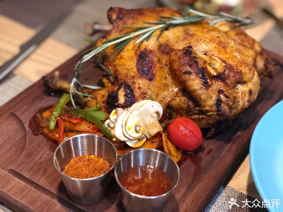 薰衣草碳烤春鸡图片