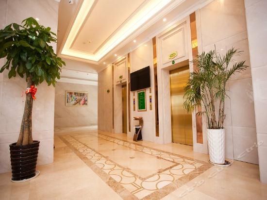 维也纳酒店(江西景德镇新厂东路店)