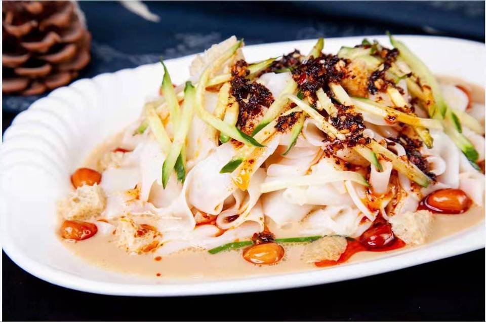 招牌麻酱凉皮图片