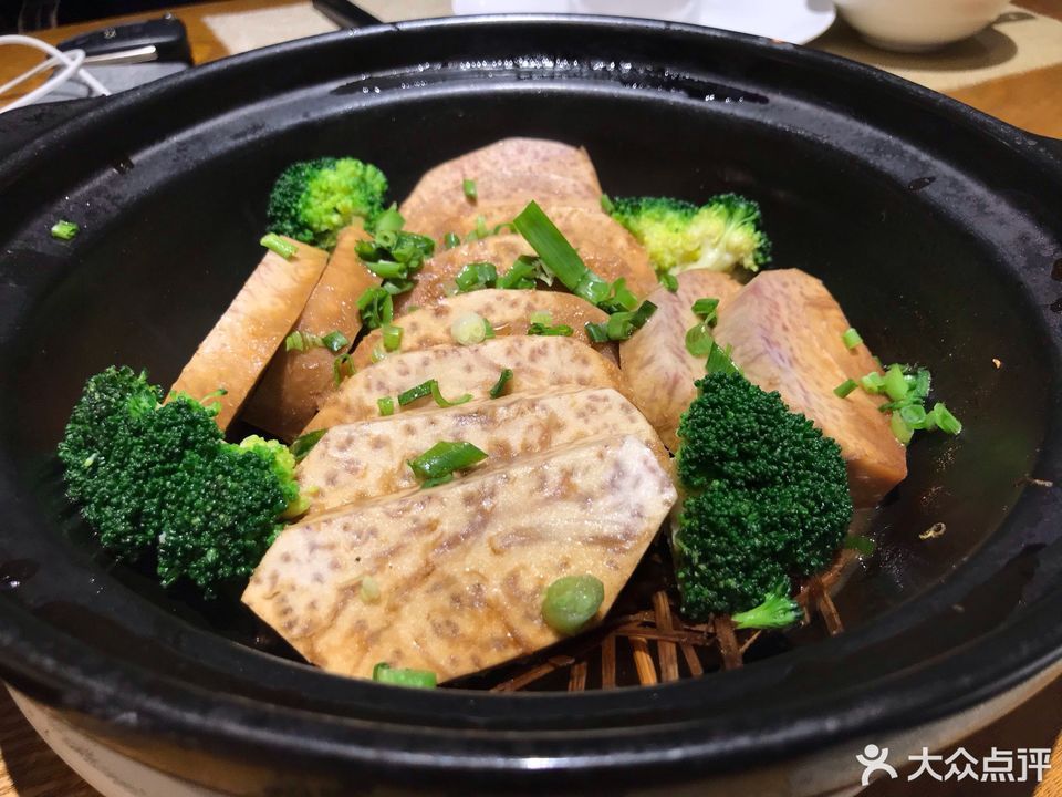 肉汁香芋煲图片