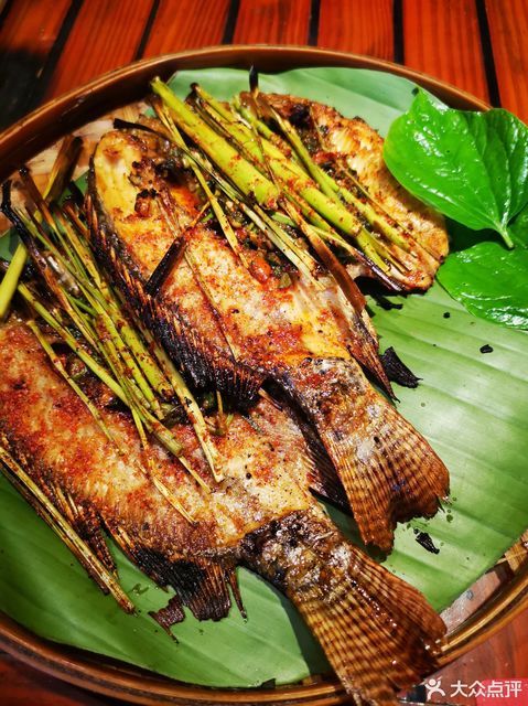 红牙象傣味美食园