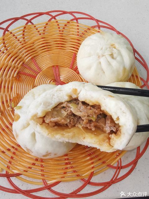 牛羊肉包子图片