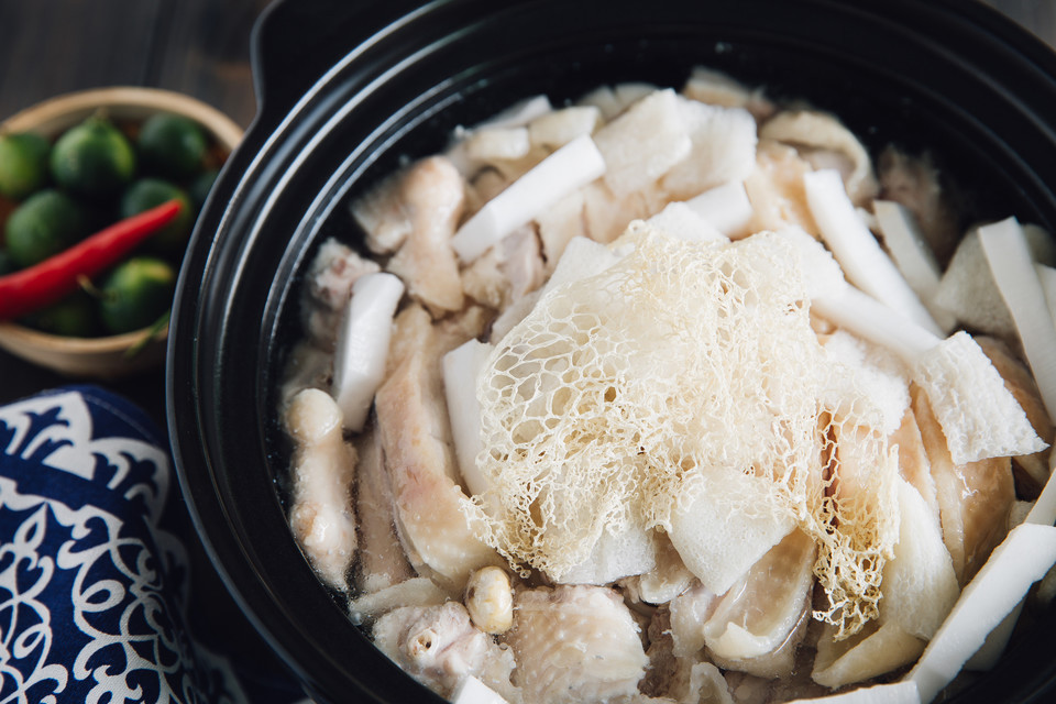 竹笙椰子鸡图片