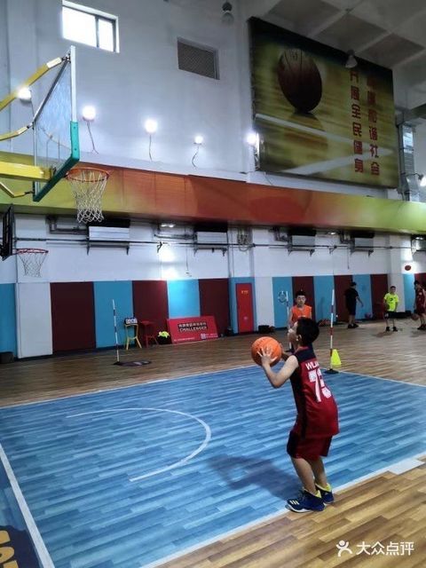 中央公园篮球馆