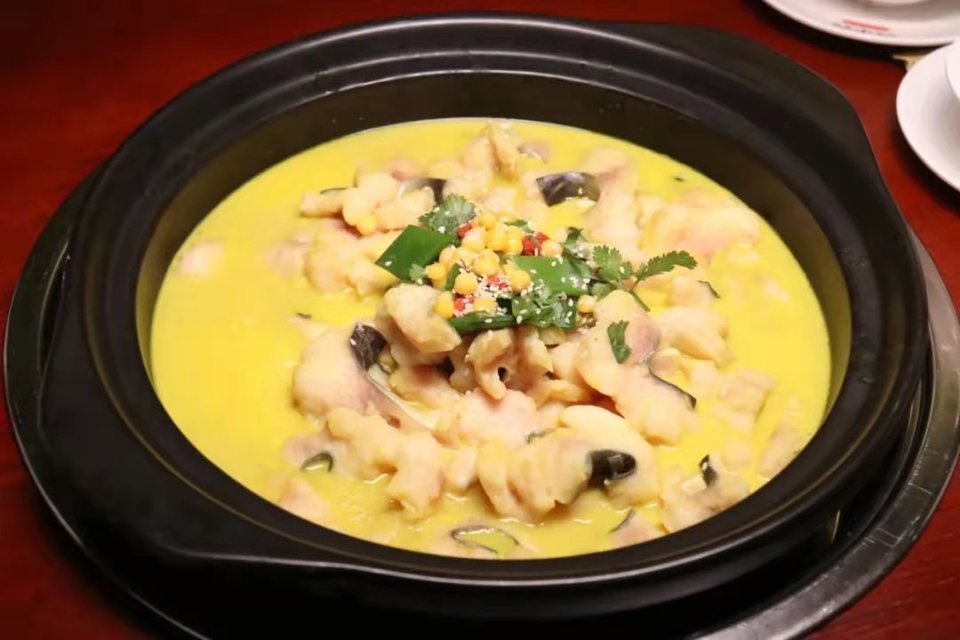 六小六鲜汤豆花鱼万事达店