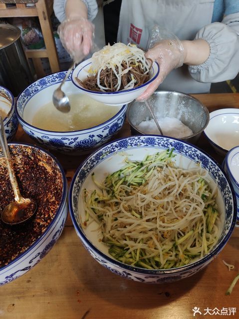 怎么去,怎么走,在哪,在哪里,在哪儿):新乡市获嘉县袁家村电话:李记