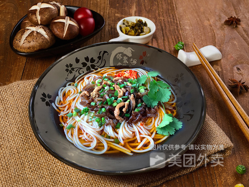 木耳肉丝粉图片