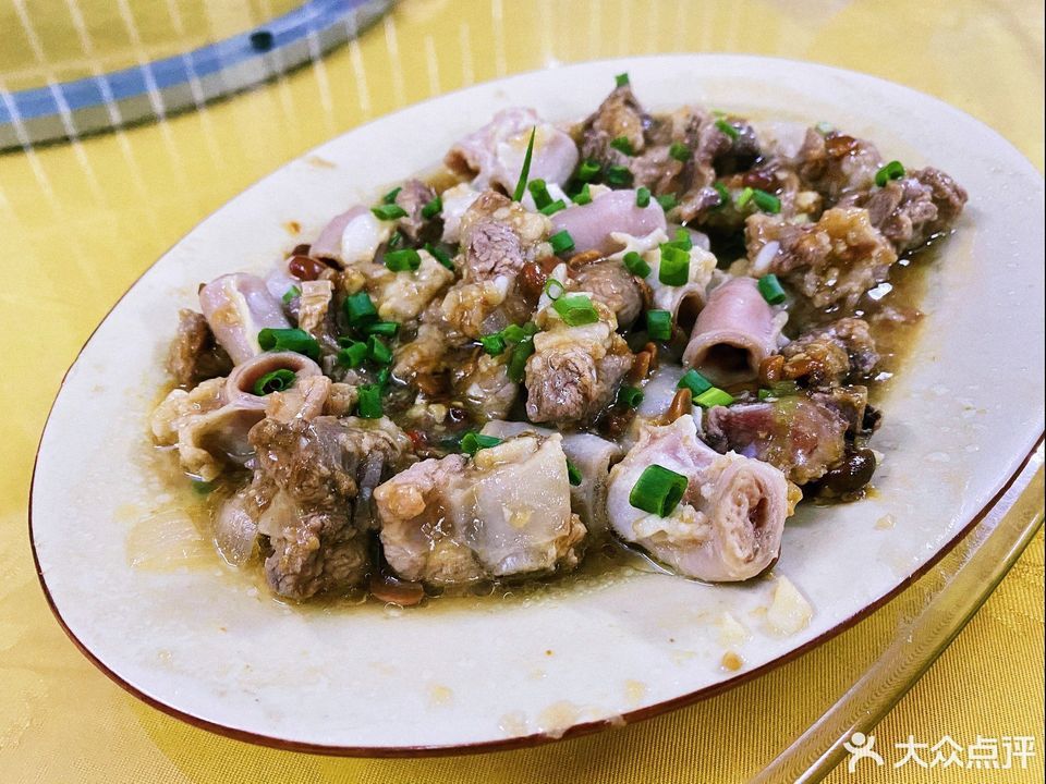 面豉蒸排骨竹肠图片