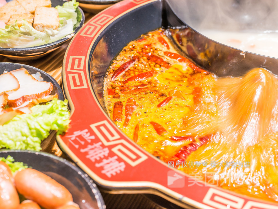 正宗重庆牛油锅底图片