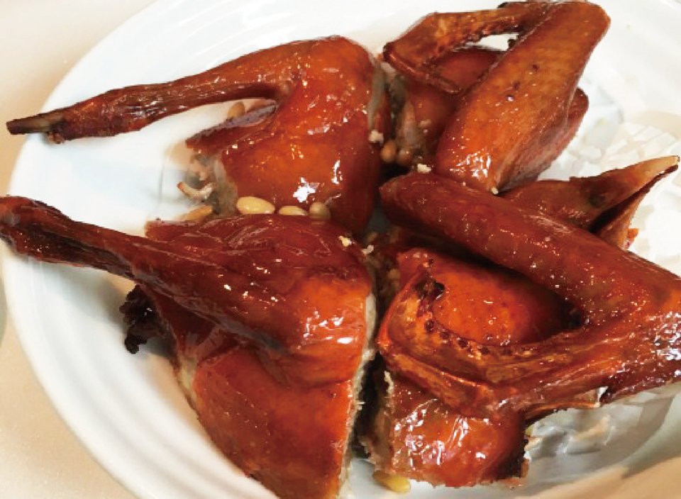 脆皮炸乳鸽图片