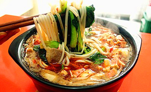 东北王师傅过桥米线全国连锁齐河二店