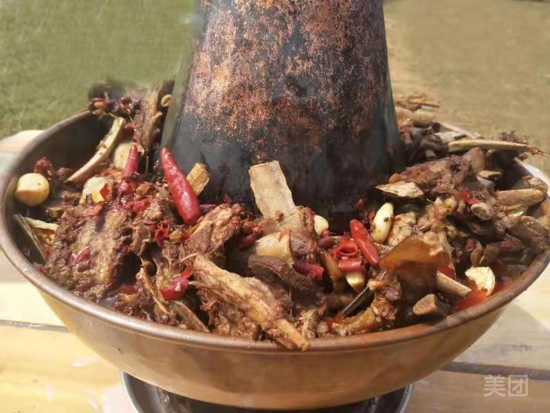 老铜锅红焖羊排图片