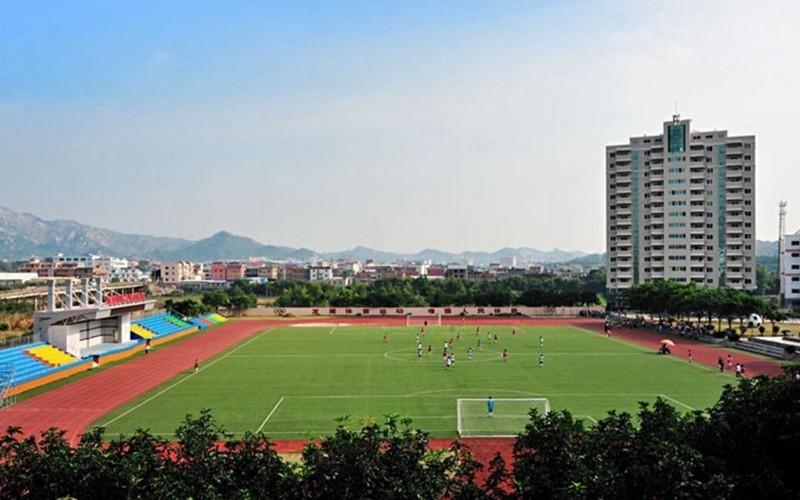 福建师范大学闽南科技学院(康美校区)