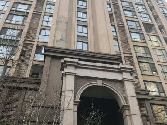 西安市雁塔区芙蓉东路69号中海东郡20号楼1单元2004室电话:西安路客bc