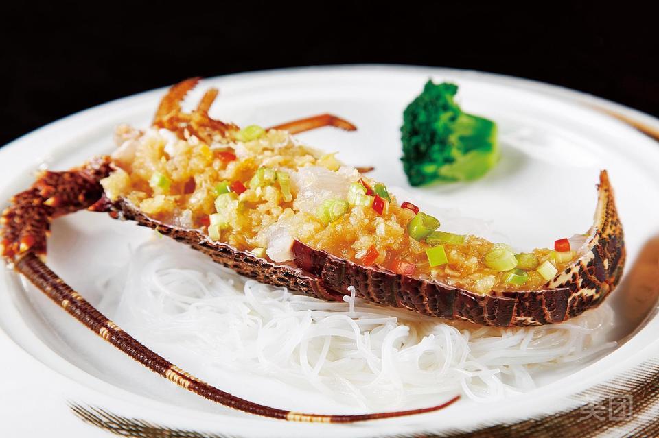 蒜蓉粉丝蒸龙虾图片