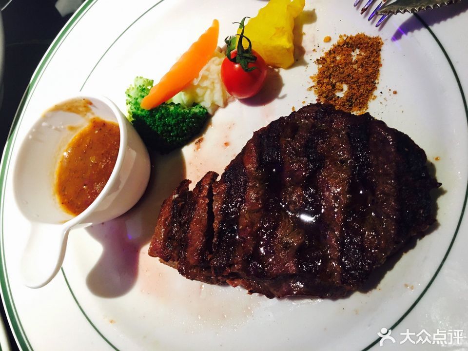 果木烤甜心牛霖扒图片