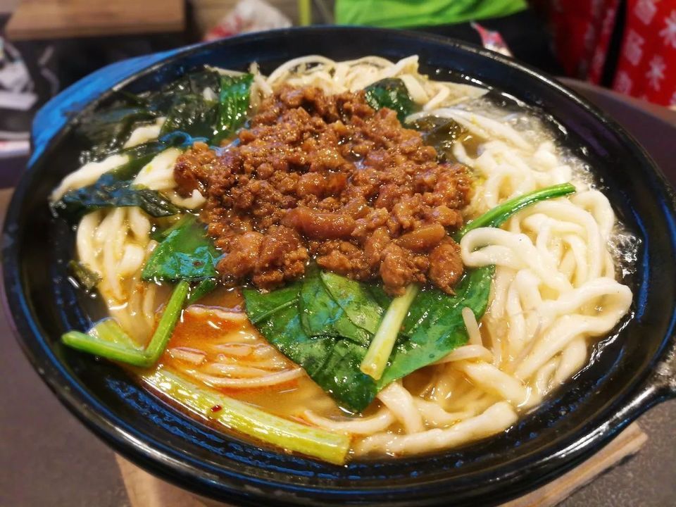 谭氏砂锅麻辣烫东方广场店