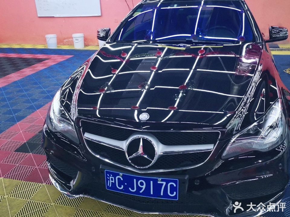 靓车牛人专业汽车美容连锁国贸360店