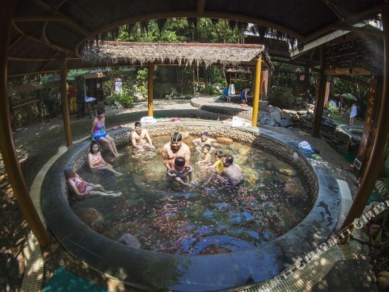 九曲湾温泉度假村酒店