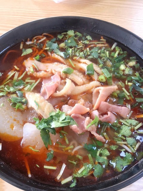 牛一品牛杂萝卜面