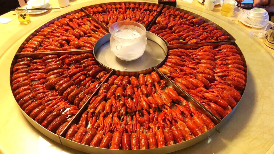 龙虾宴图片