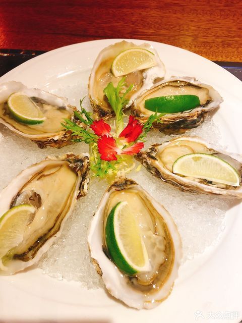 刺身生蚝图片