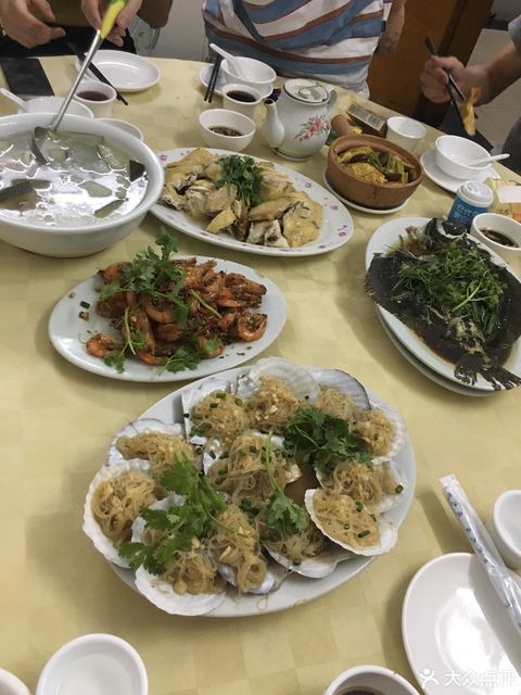 位于惠州市惠城区龙丰科肚4号小区 标签:餐馆中餐餐饮粤菜快餐蔡