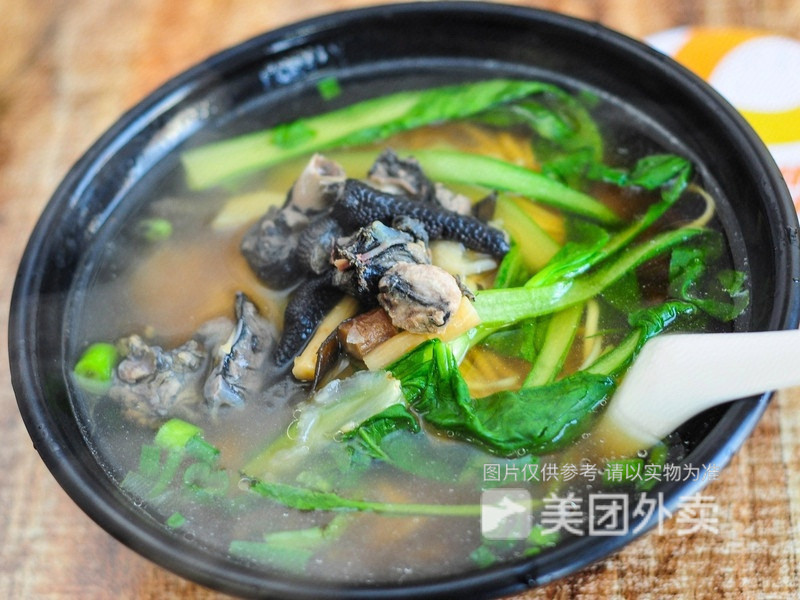 柳叶蒸饺乌鸡汤馄饨推荐菜:沙县小吃位于泰州市华润国际社区二期20