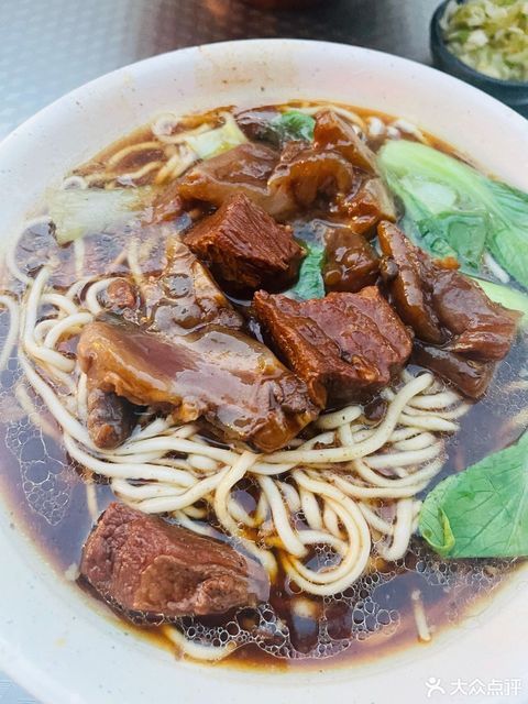 金牌八大碗汤面