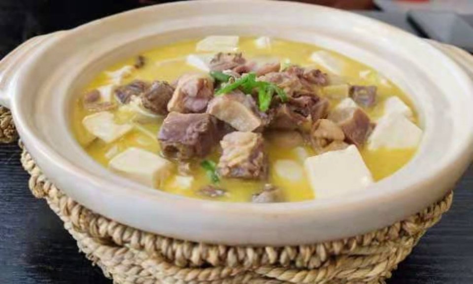 板鸭炖豆腐图片